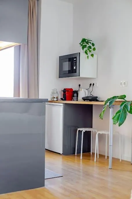 Shiny And Relaxing 5Th Floor Apartment 塞萨洛尼基 0*,  希腊